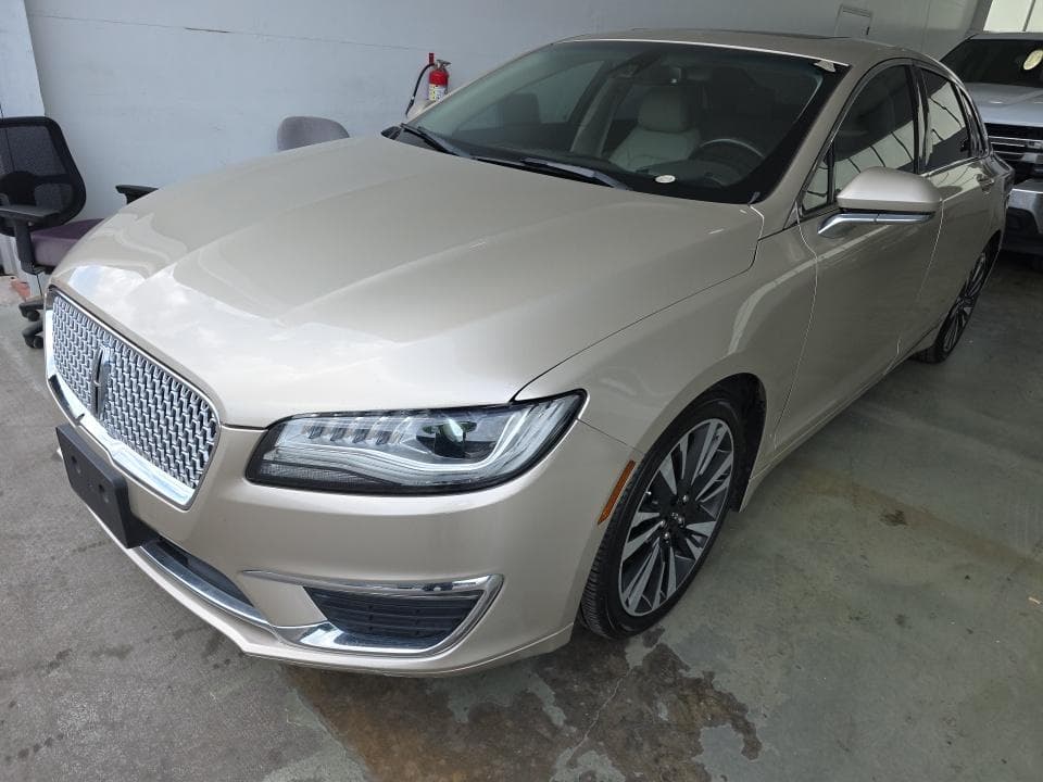 2017 LINCOLN MKZ Reserve