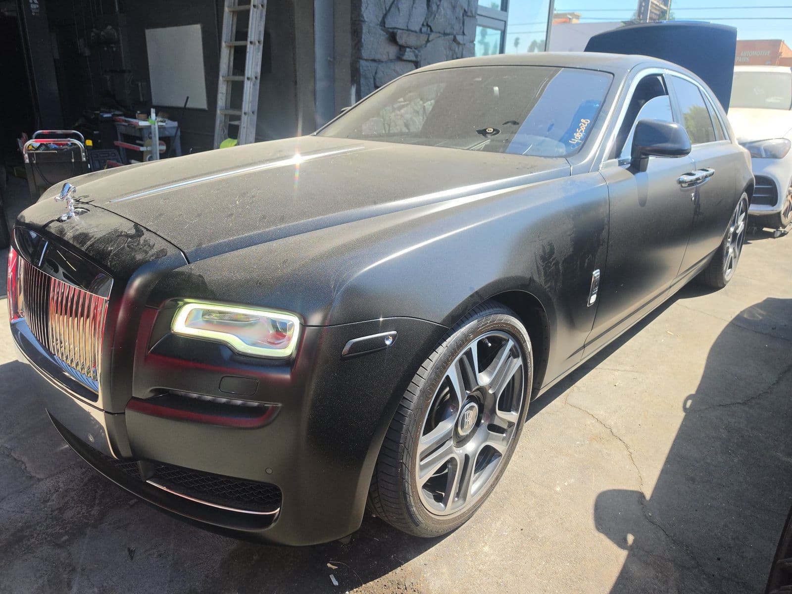 2017 ROLLS-ROYCE GHOST Base