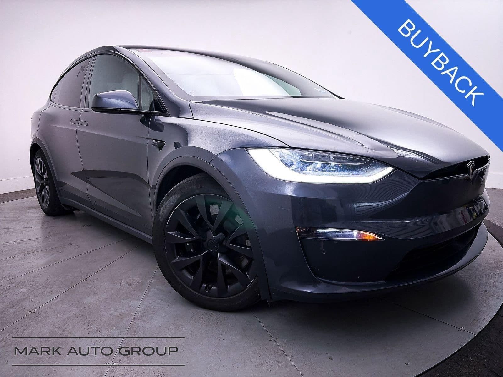 2023 TESLA MODEL X Base