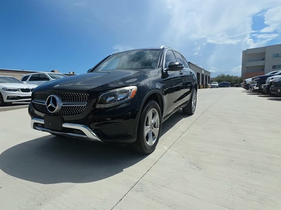 2017 MERCEDES-BENZ GLC GLC 300