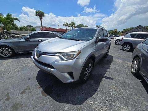 2017 TOYOTA RAV4 LE