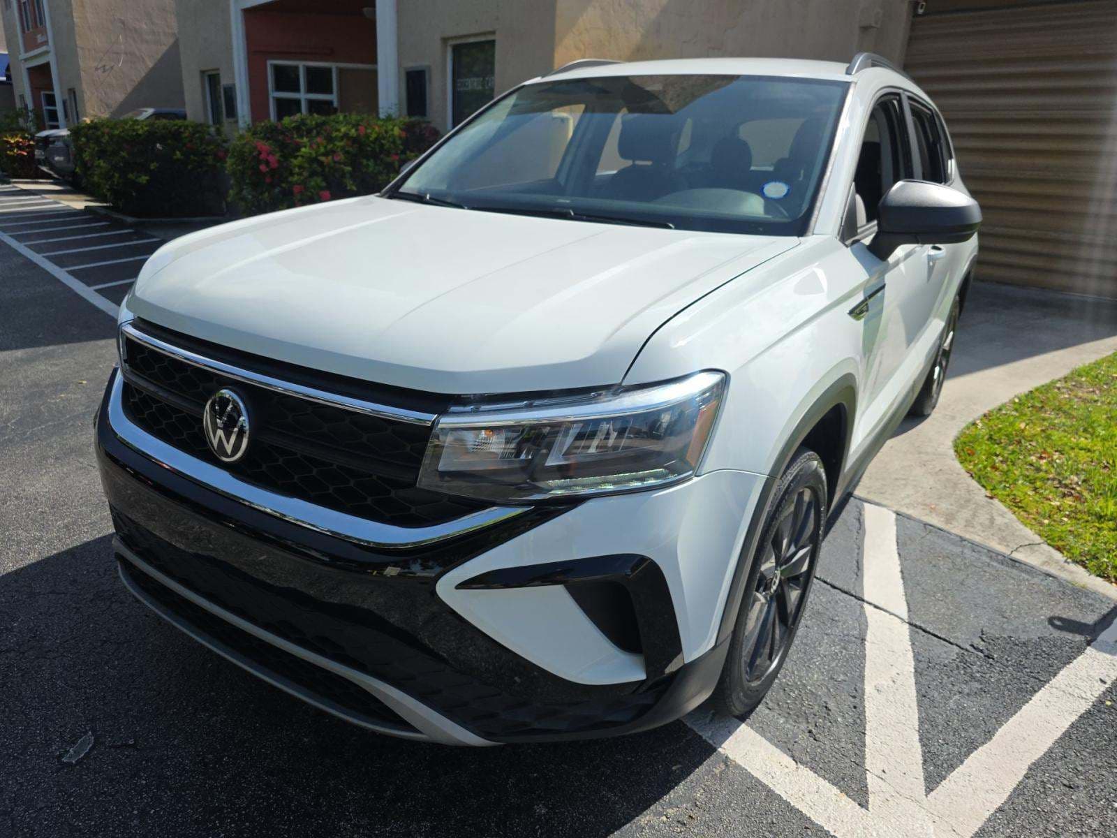 2022 VOLKSWAGEN TAOS S 1