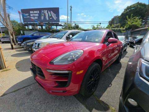 2017 PORSCHE MACAN GTS 1
