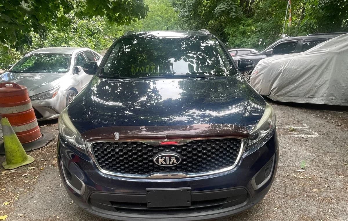 2017 KIA SORENTO LX