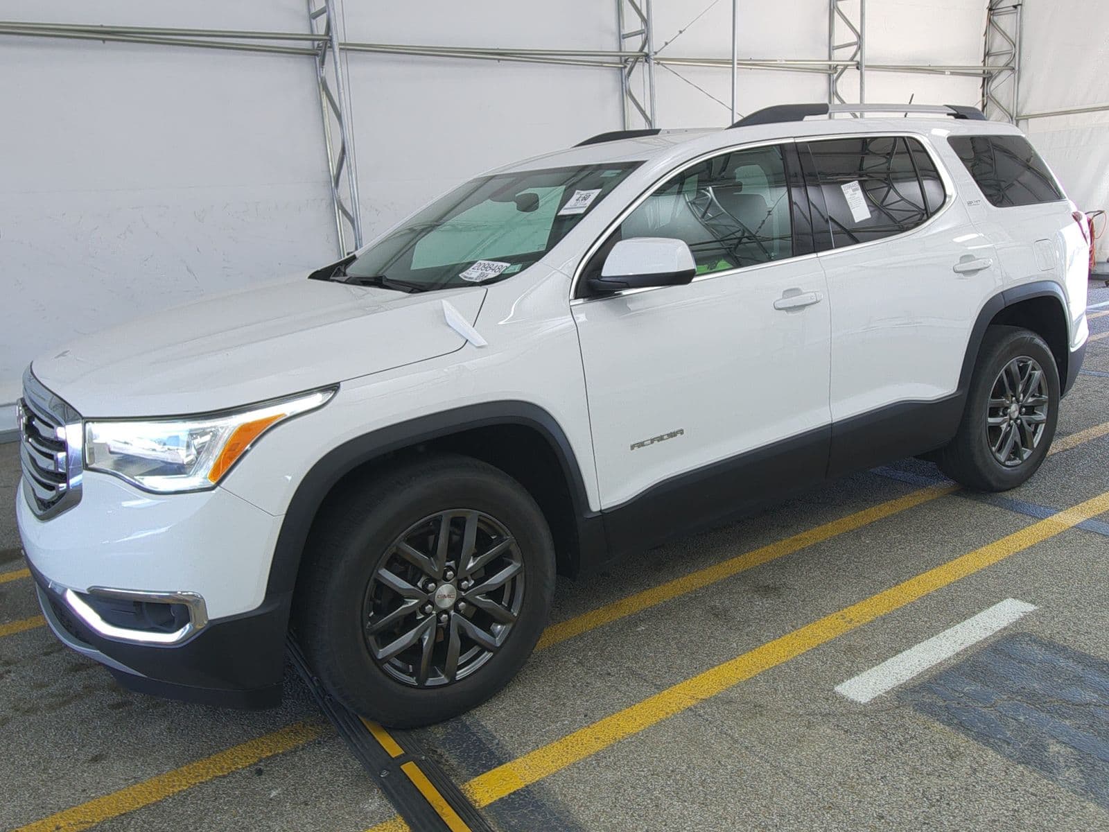 2017 GMC ACADIA SLT 1