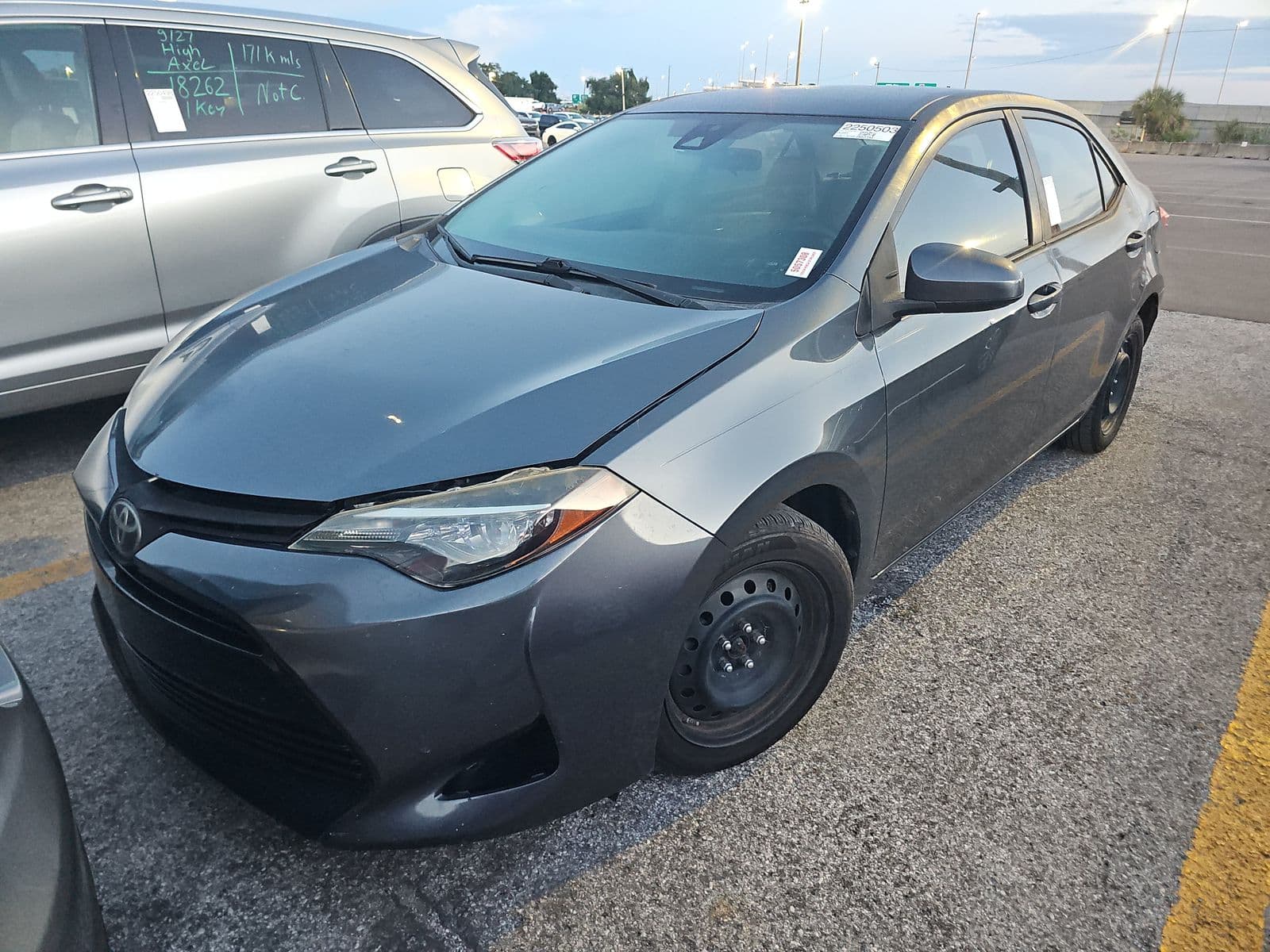 2017 TOYOTA COROLLA LE 1