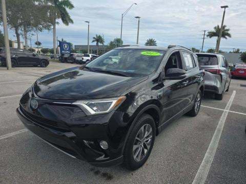 2017 TOYOTA RAV4 HYBRID XLE
