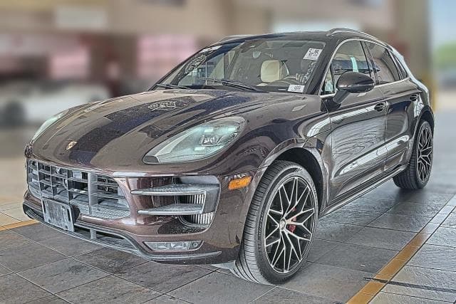 2017 PORSCHE MACAN Turbo