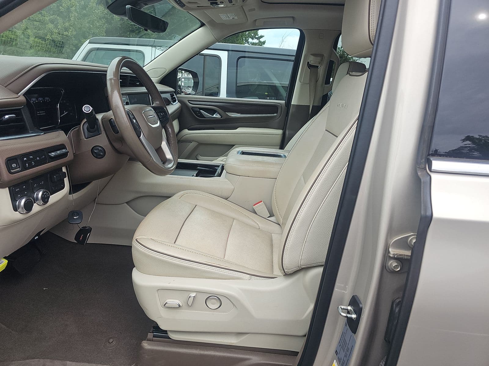 2021 GMC YUKON XL Denali