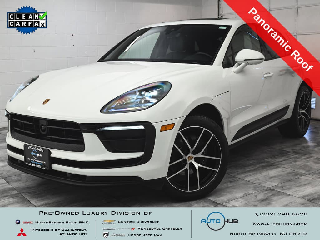 2023 PORSCHE MACAN Base