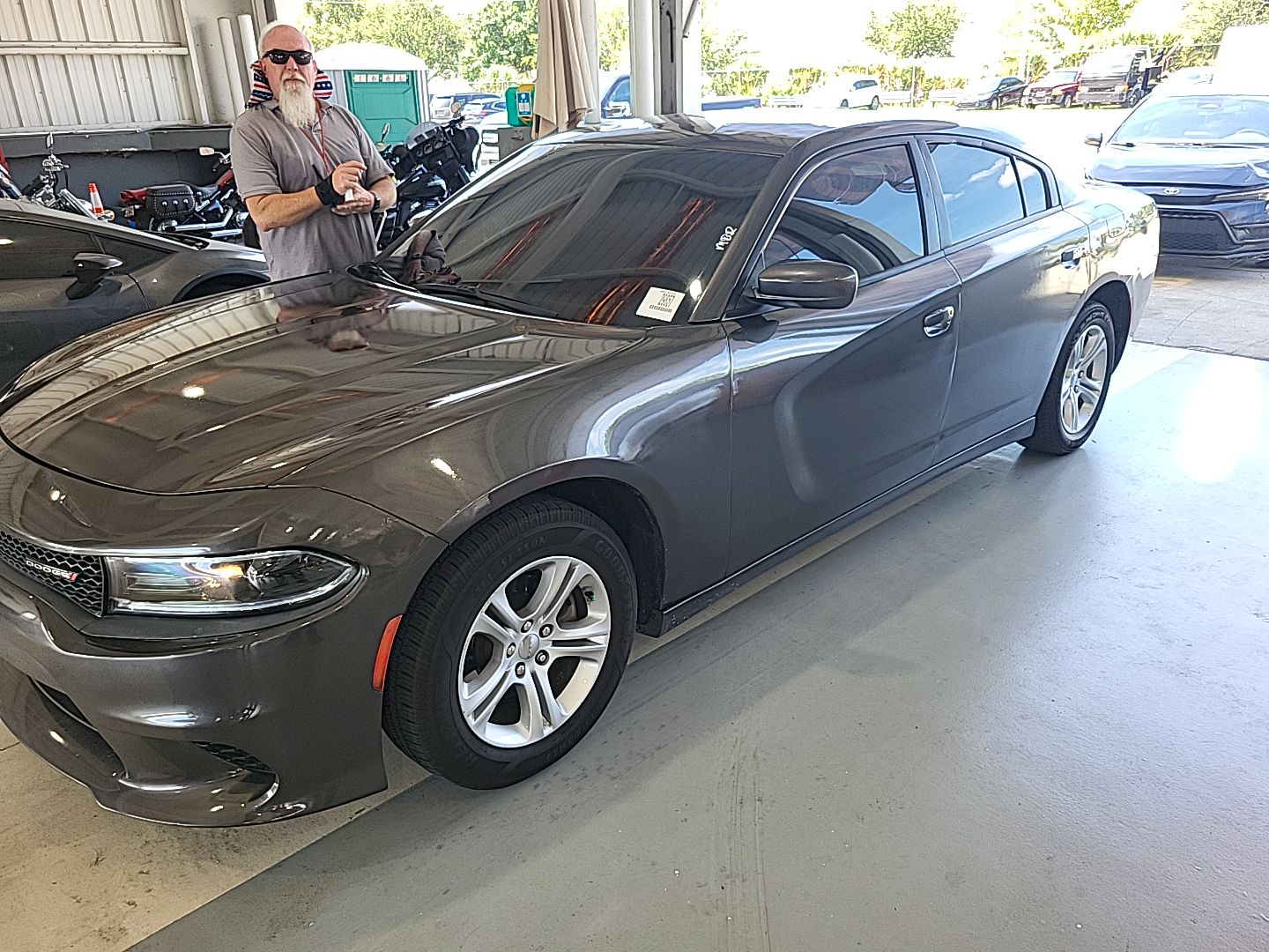 2020 DODGE CHARGER SXT