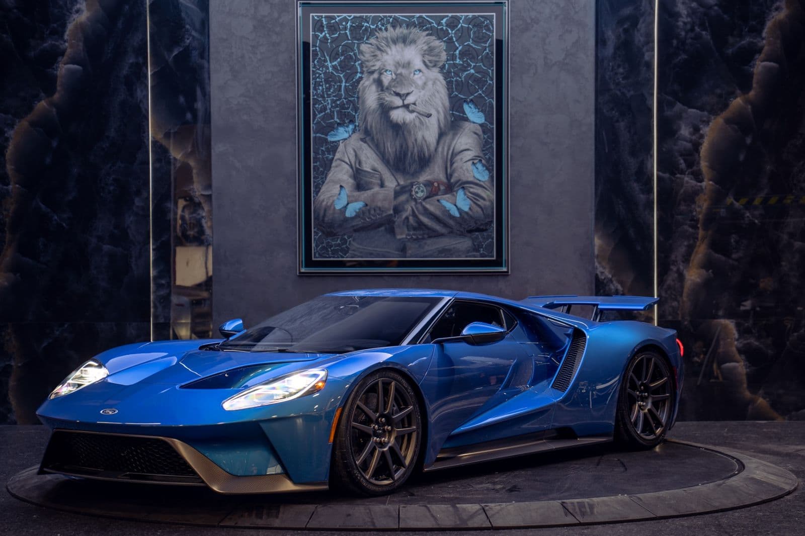 2021 FORD GT