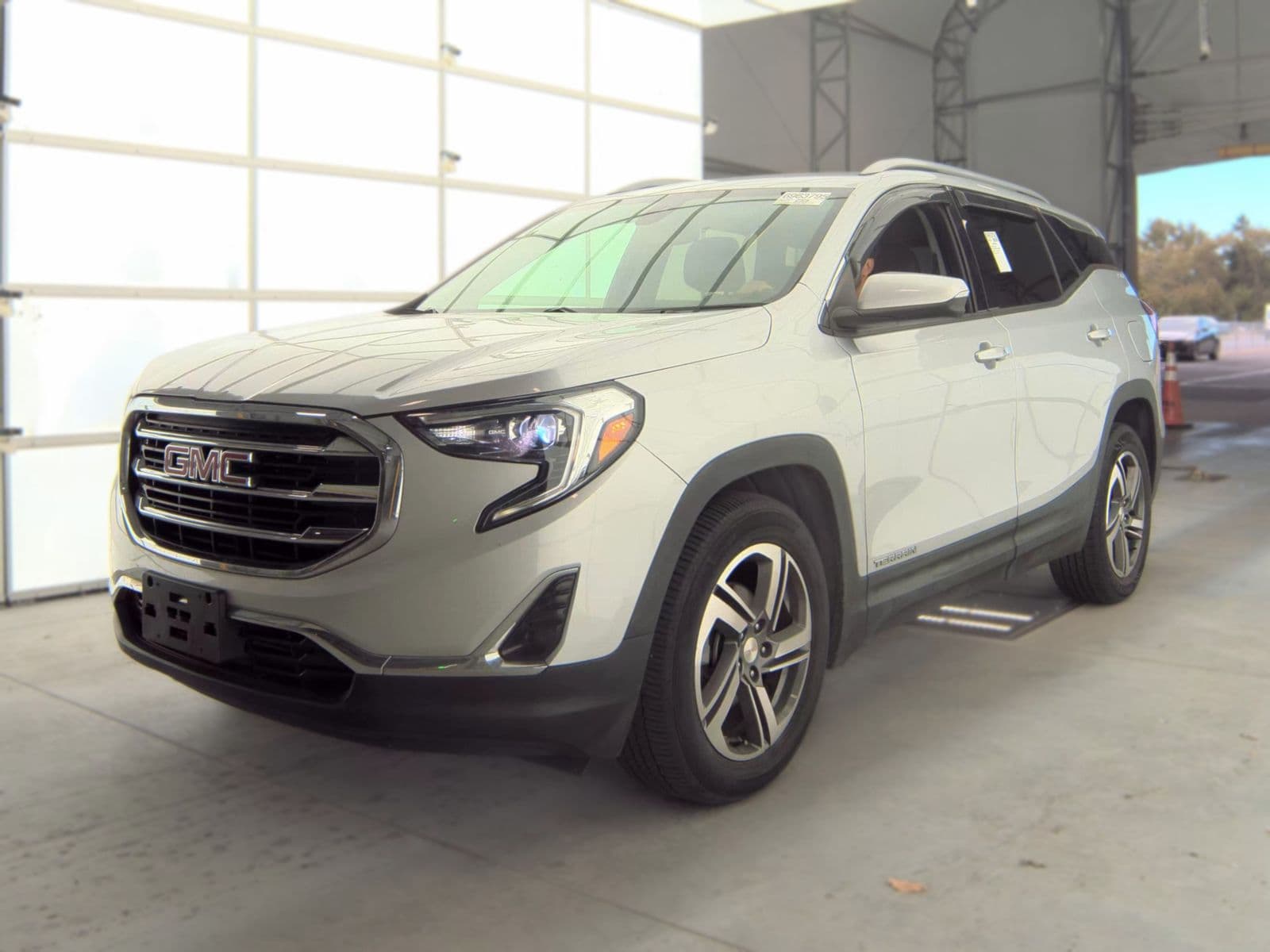 2020 GMC TERRAIN SLT 1