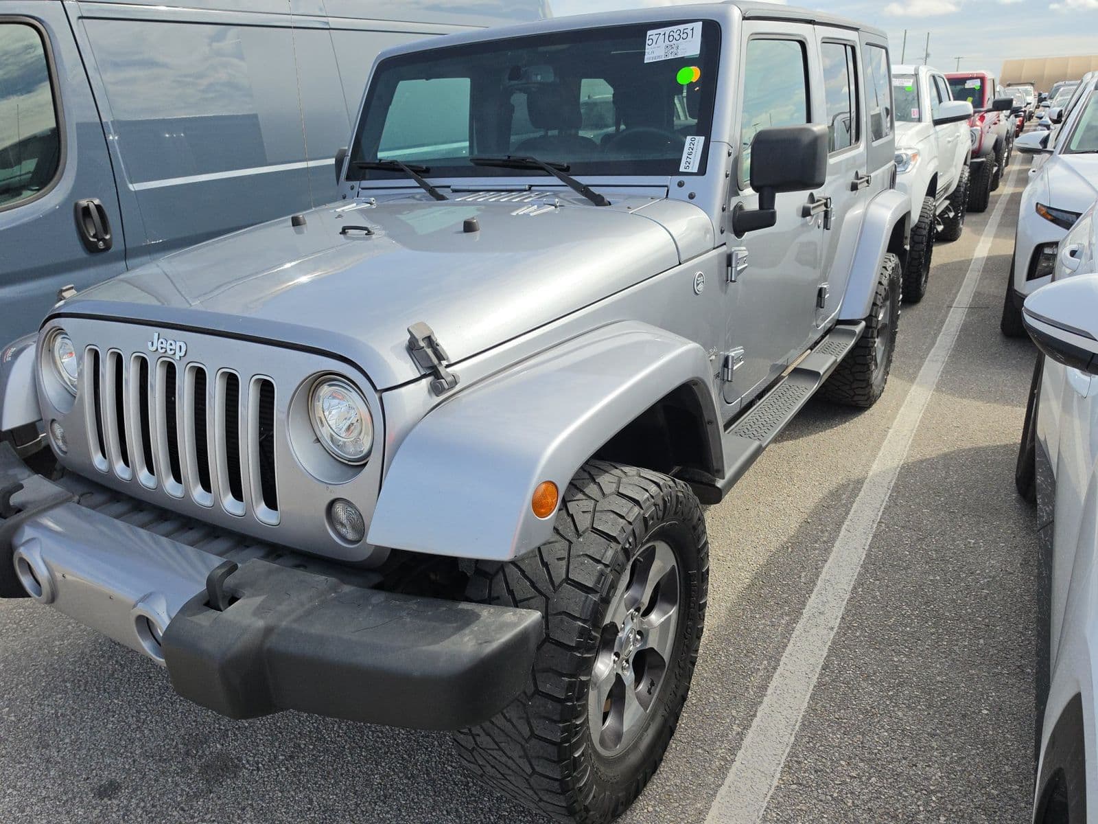 2017 JEEP WRANGLER UNLIMITED Sahara 1