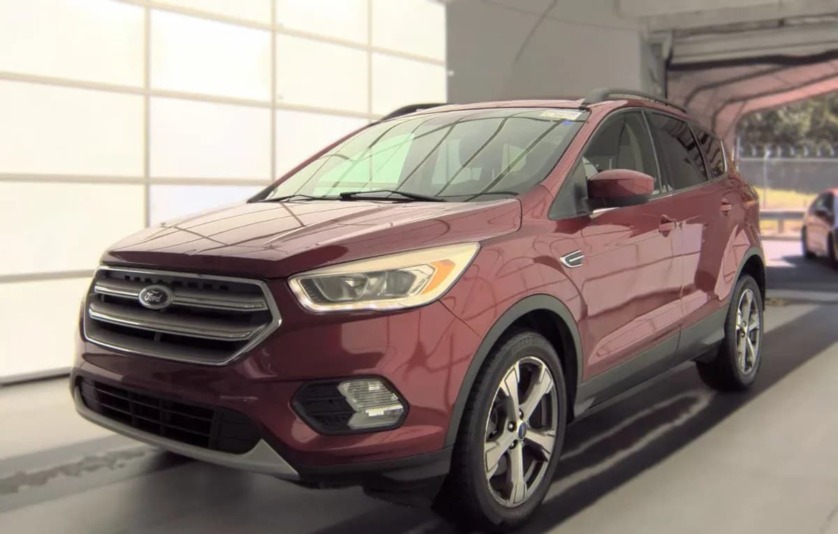 2017 FORD ESCAPE SE 1