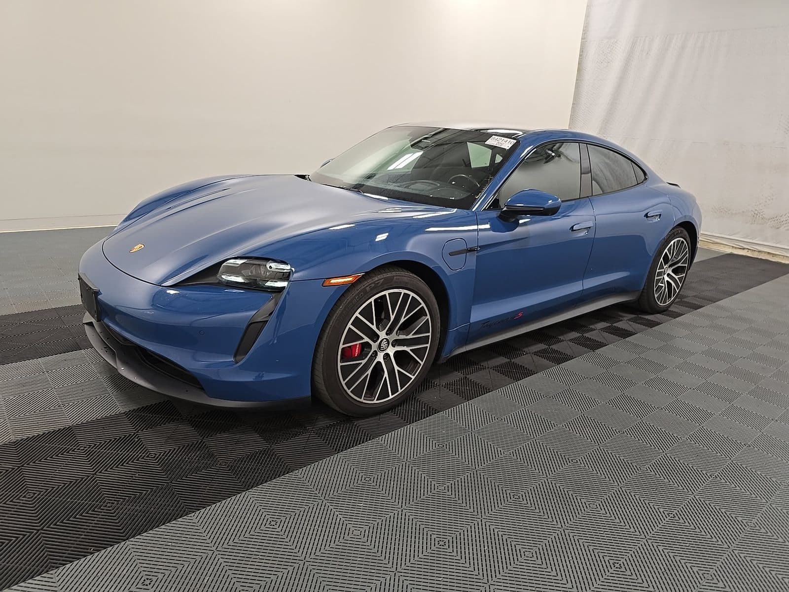 2022 PORSCHE TAYCAN 4S