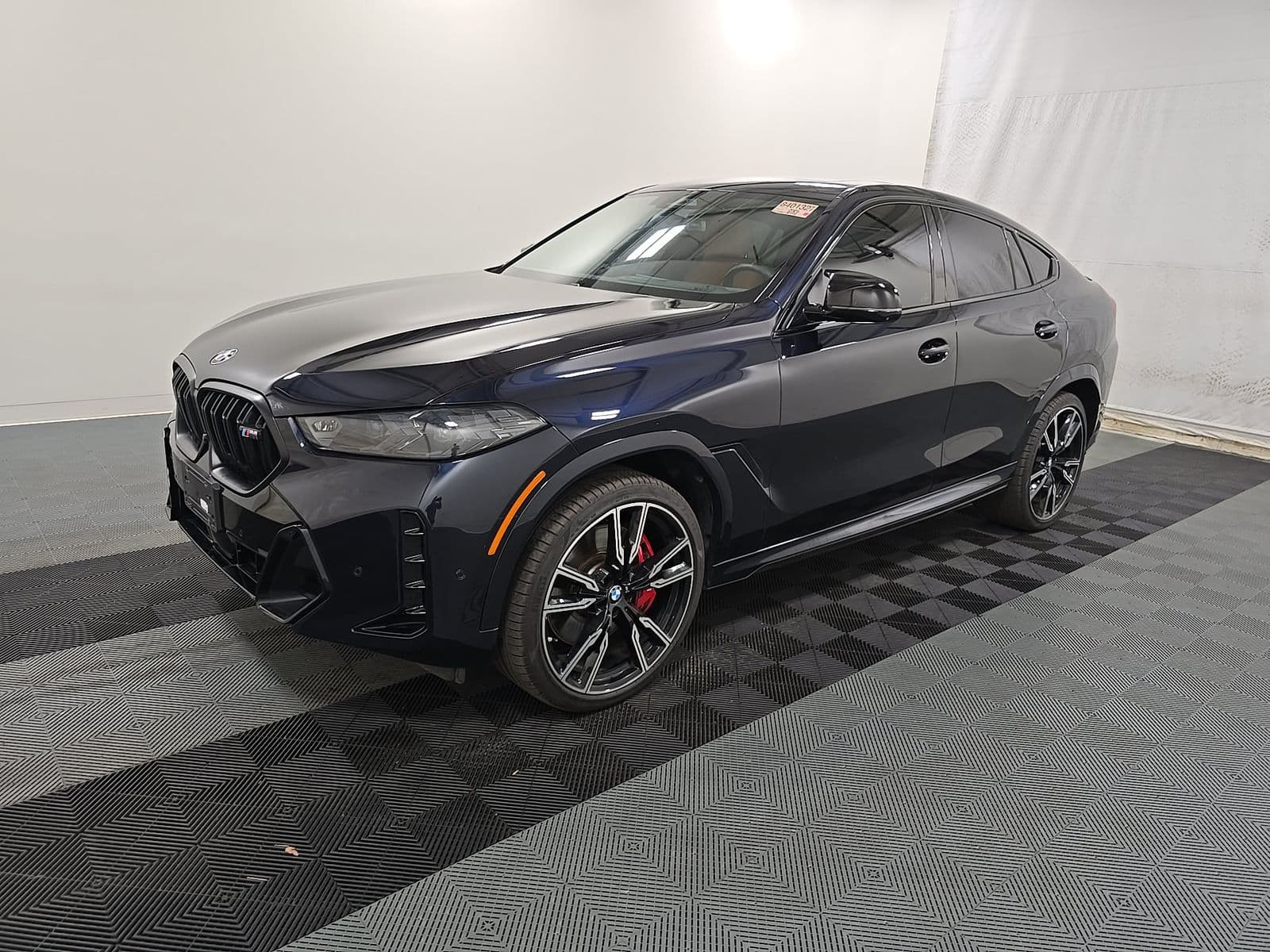 2025 BMW X6 M60I xDrive