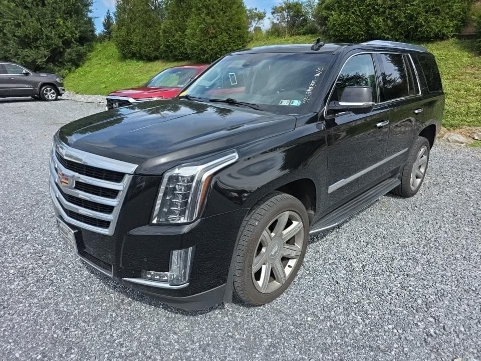 2017 CADILLAC ESCALADE Luxury 1