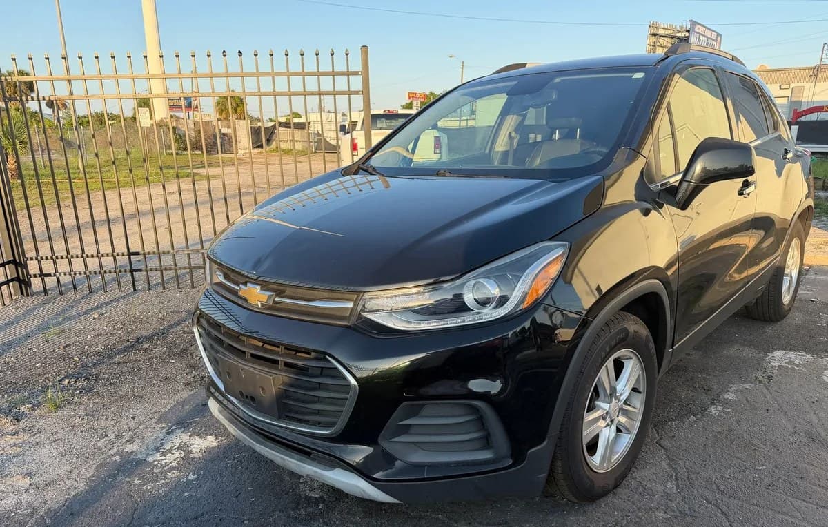 2019 CHEVROLET TRAX LT 1