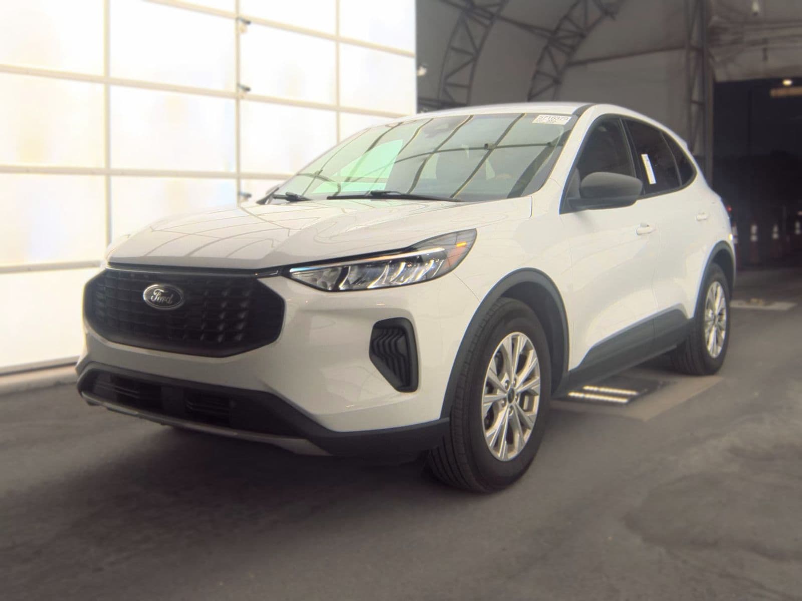 2025 FORD ESCAPE Active 1