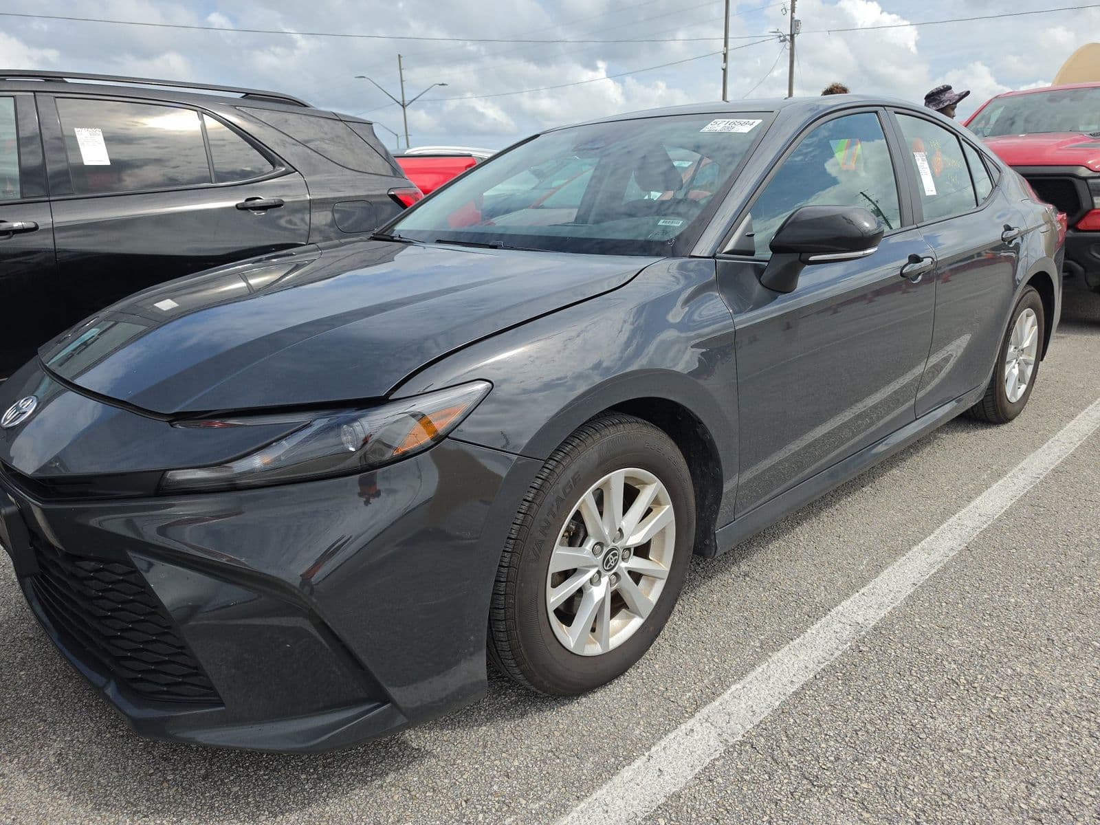 2025 TOYOTA CAMRY LE