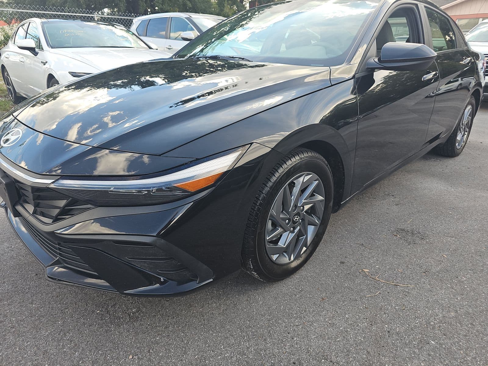 2024 HYUNDAI ELANTRA SEL