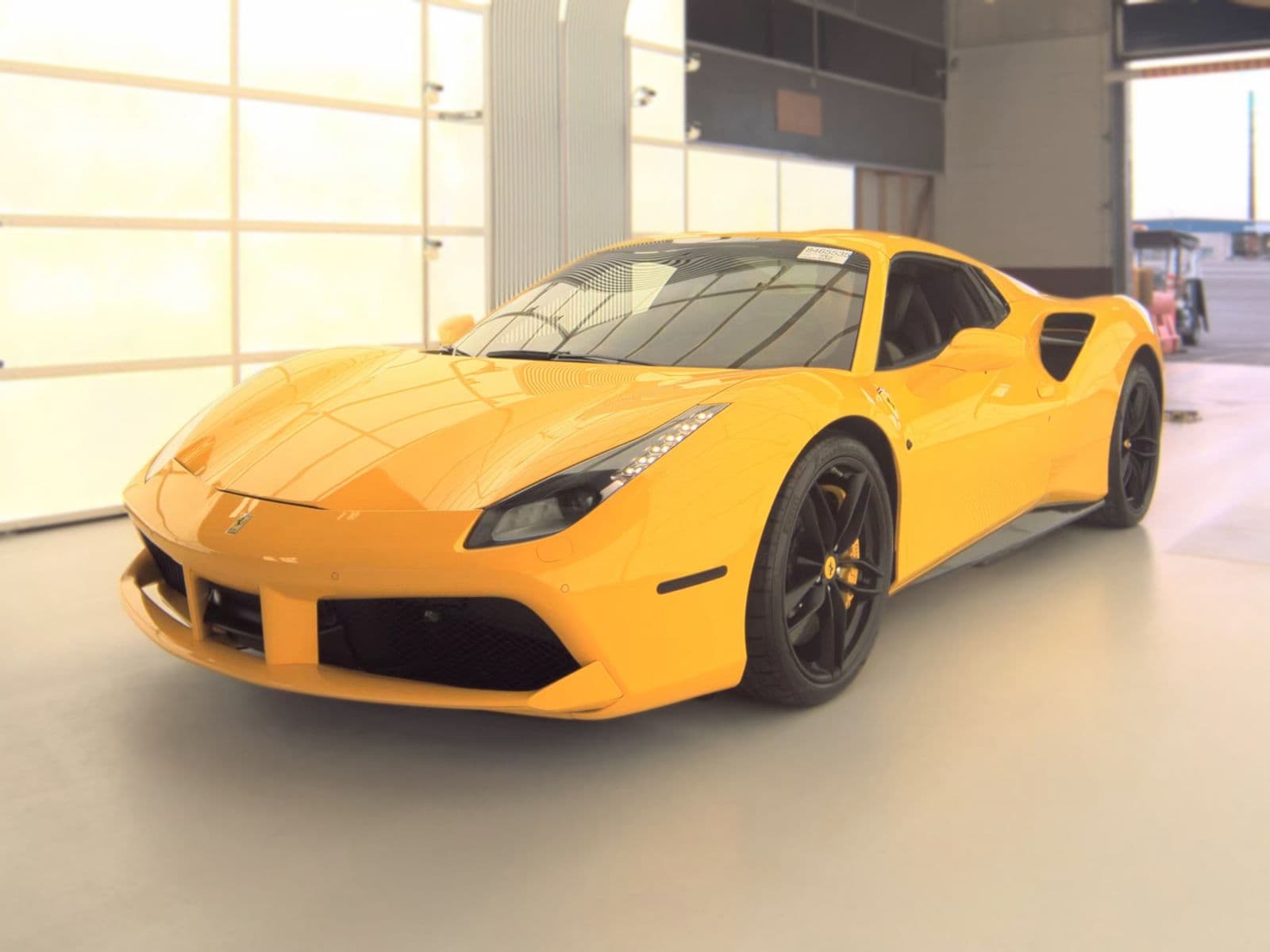 2017 FERRARI 488 Base