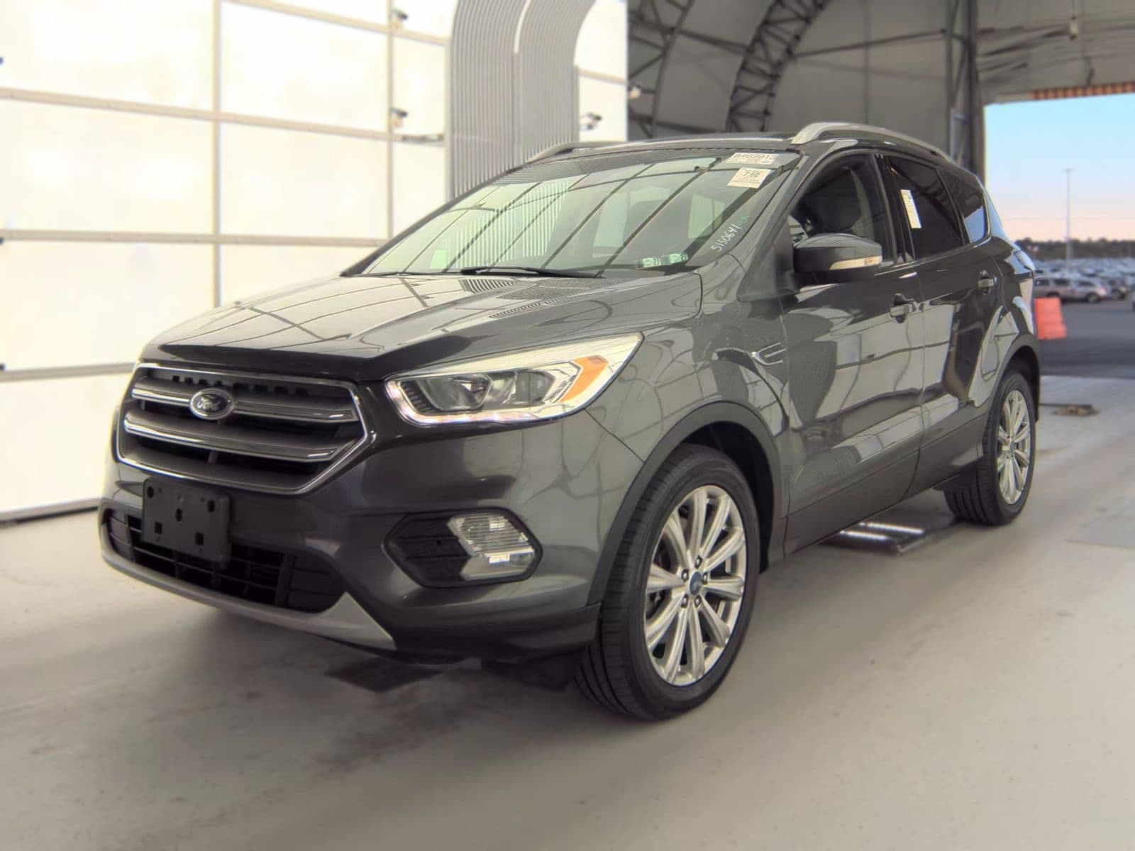 2017 FORD ESCAPE Titanium 1