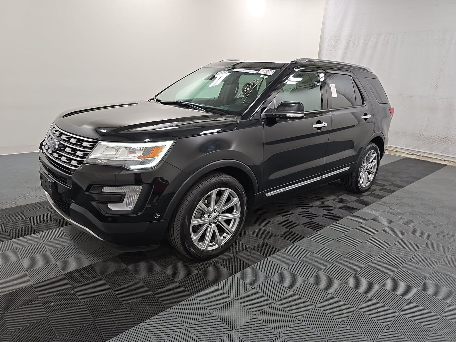 2017 FORD EXPLORER Limited 1