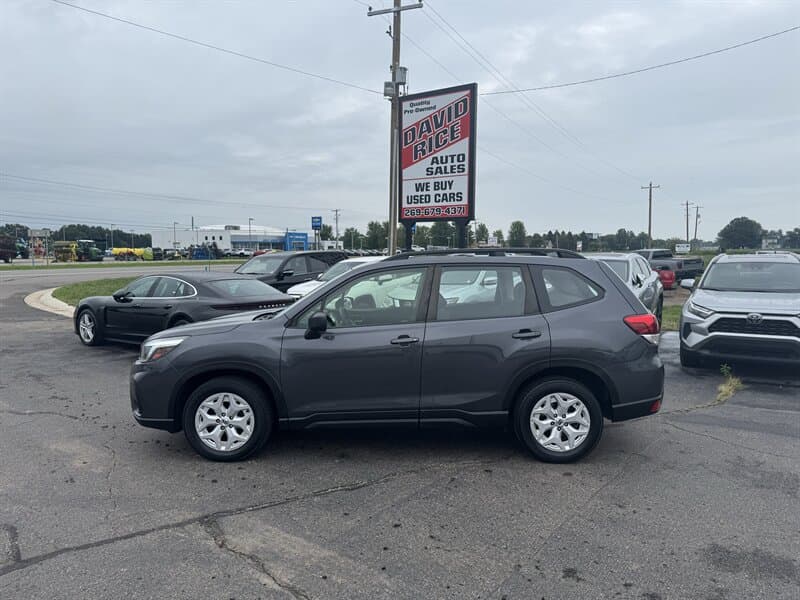 2020 SUBARU FORESTER Base