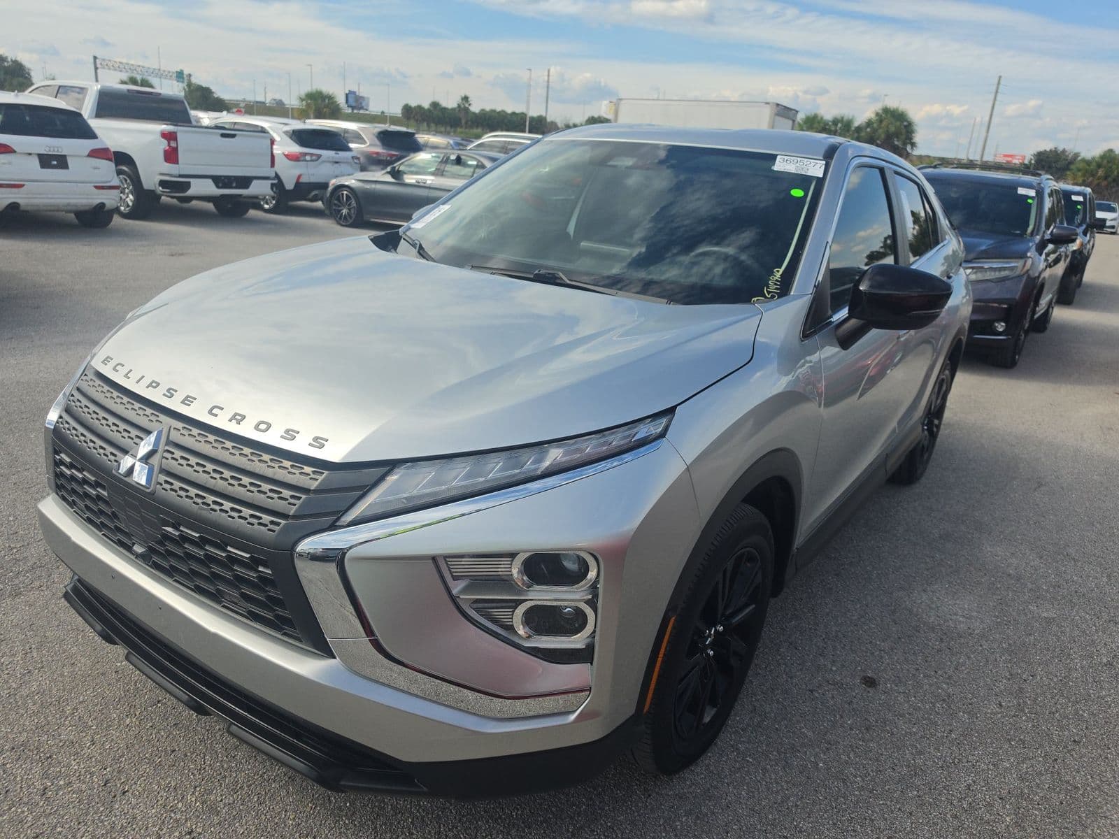 2023 MITSUBISHI ECLIPSE CROSS LE 1
