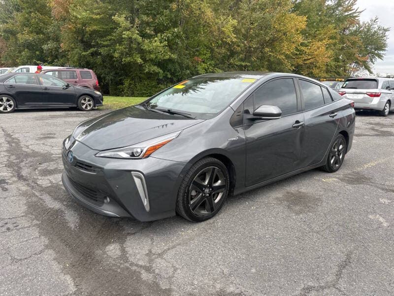 2022 TOYOTA PRIUS XLE