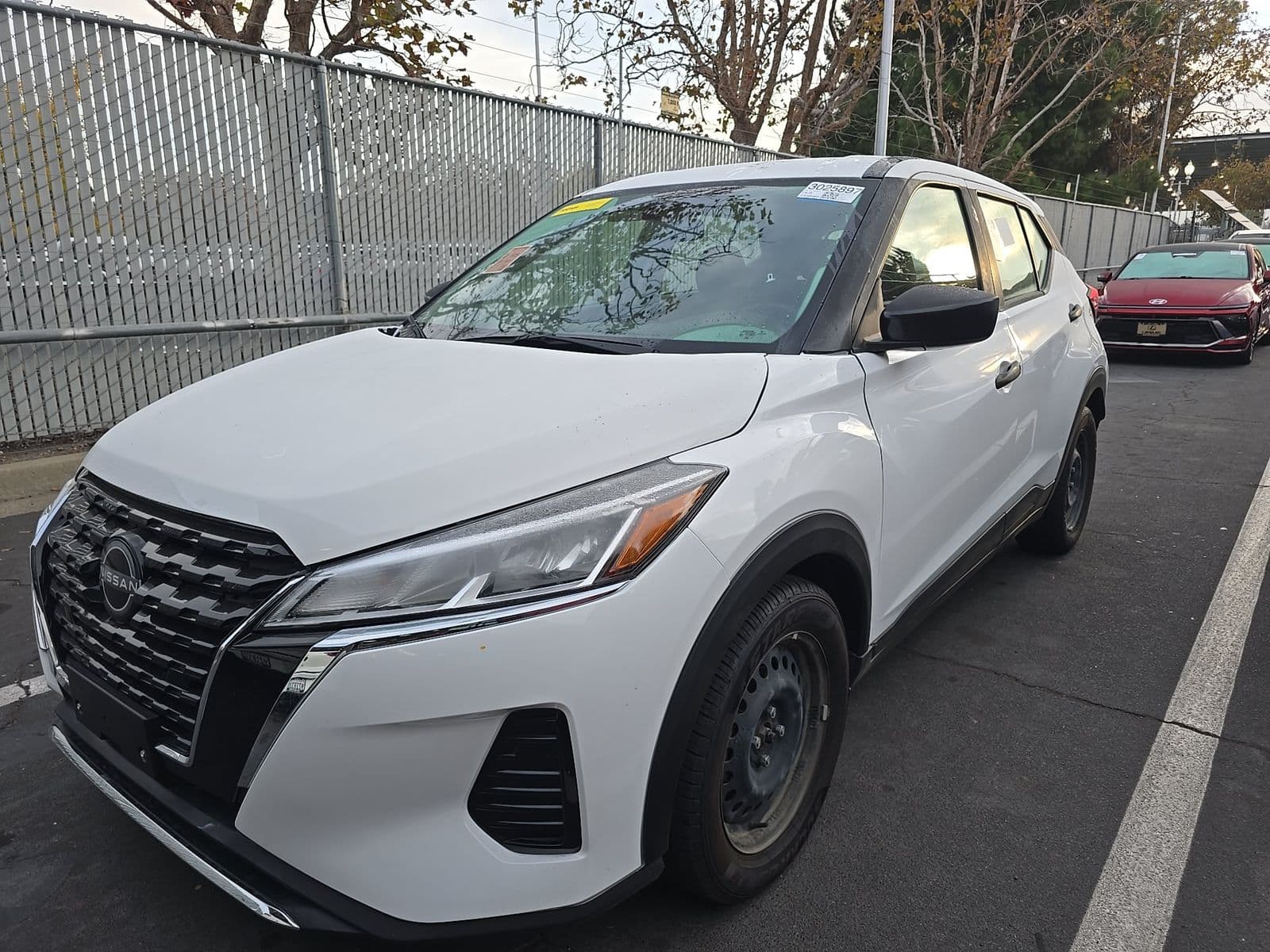 2023 NISSAN KICKS S 1