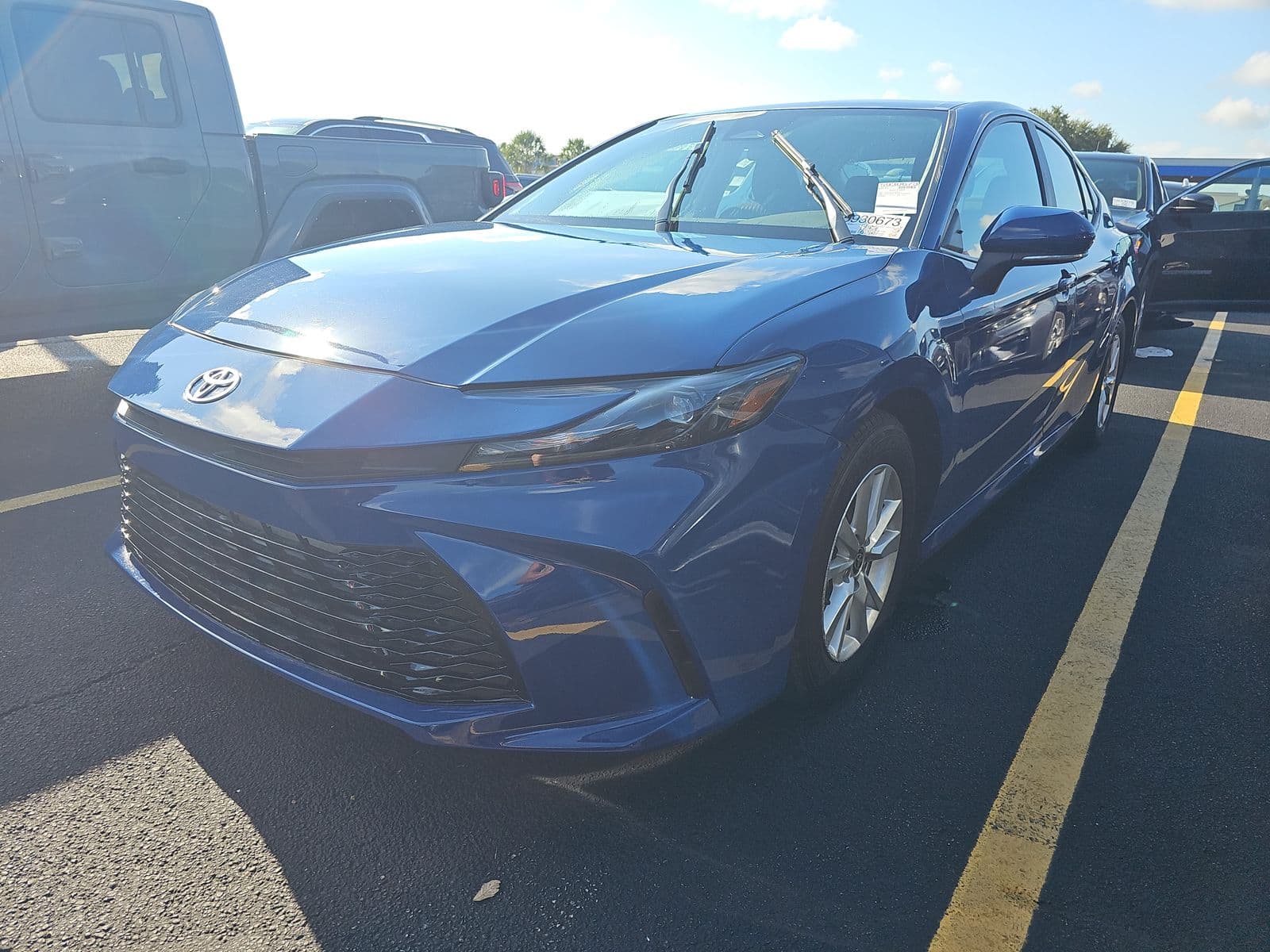 2025 TOYOTA CAMRY LE
