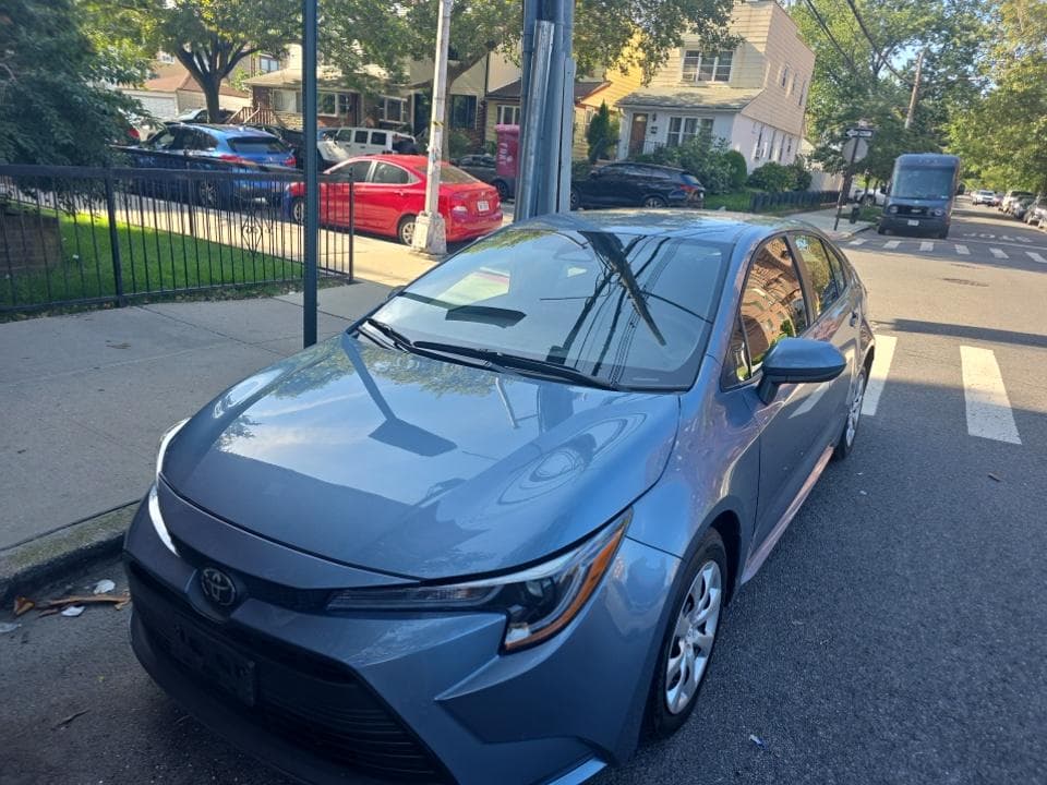 2025 TOYOTA COROLLA LE