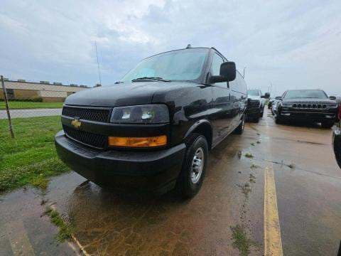 2025 CHEVROLET EXPRESS 3500 LS