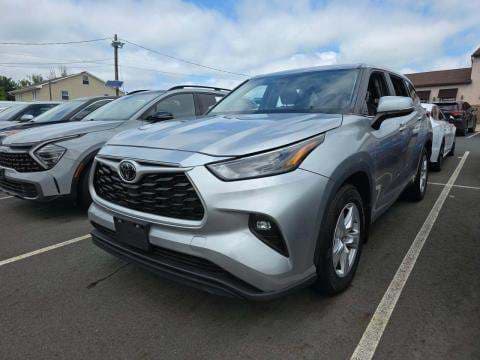 2023 TOYOTA HIGHLANDER LE