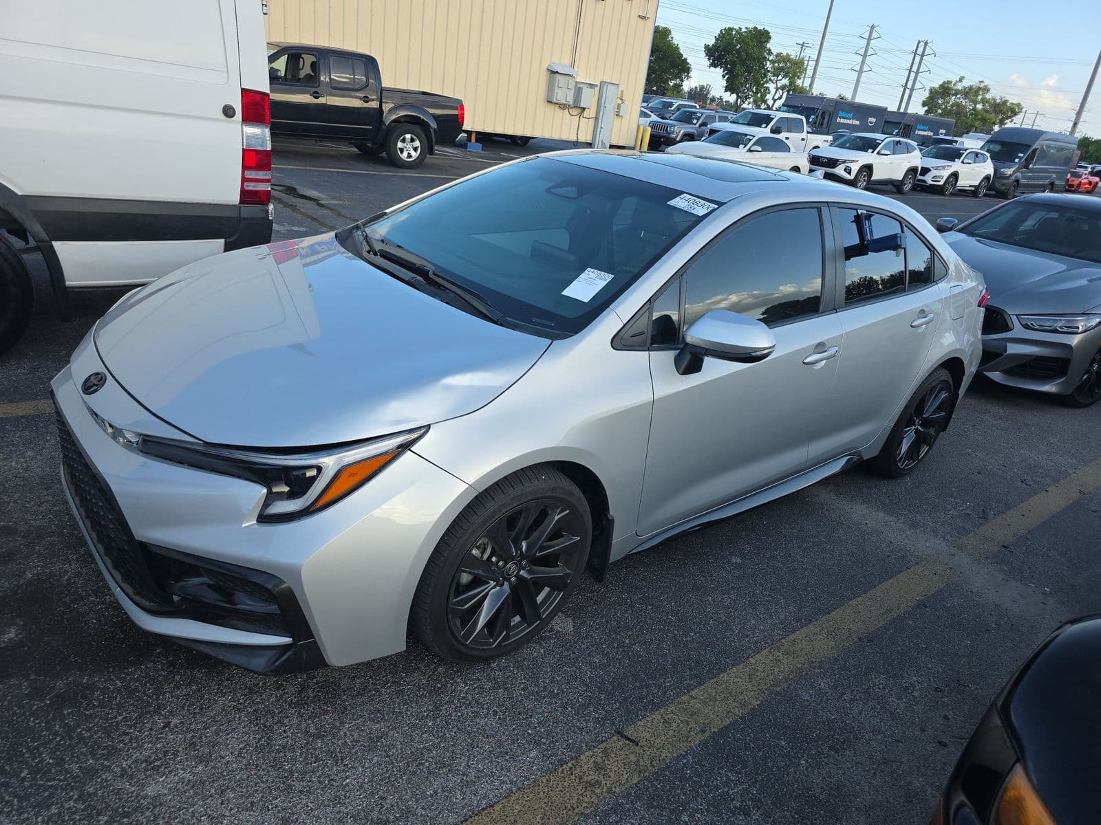 2024 TOYOTA COROLLA SE 1