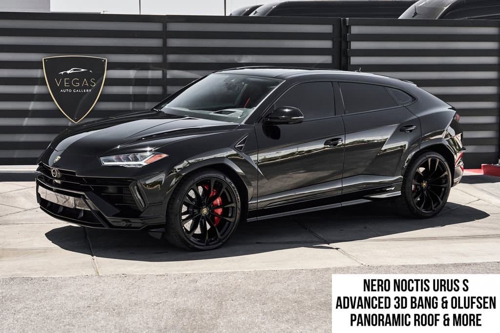 2023 LAMBORGHINI URUS S