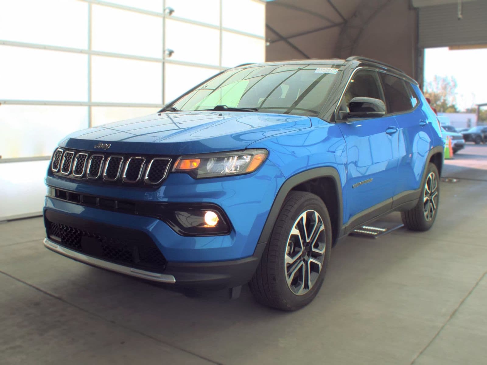 2023 JEEP COMPASS Limited 1