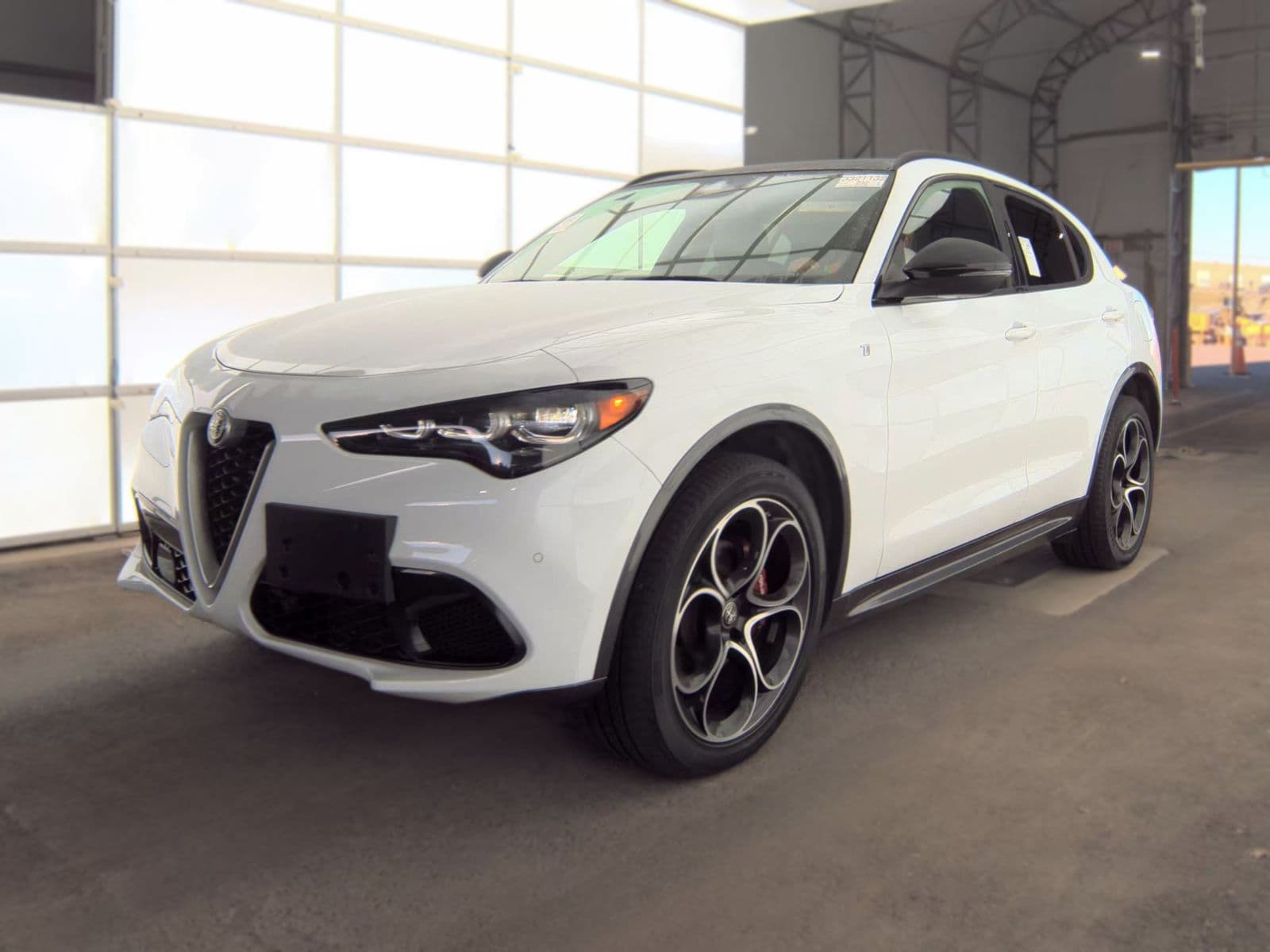 2024 ALFA ROMEO STELVIO Ti