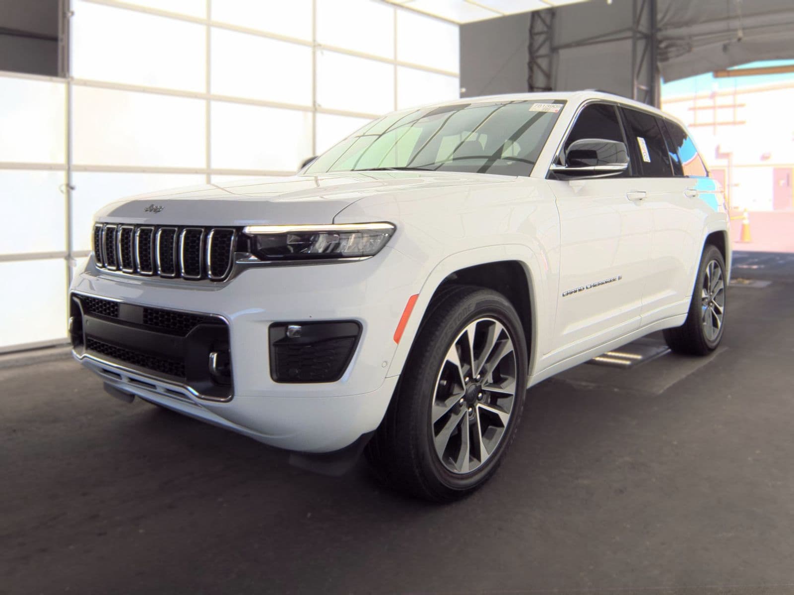 2023 JEEP GRAND CHEROKEE Overland