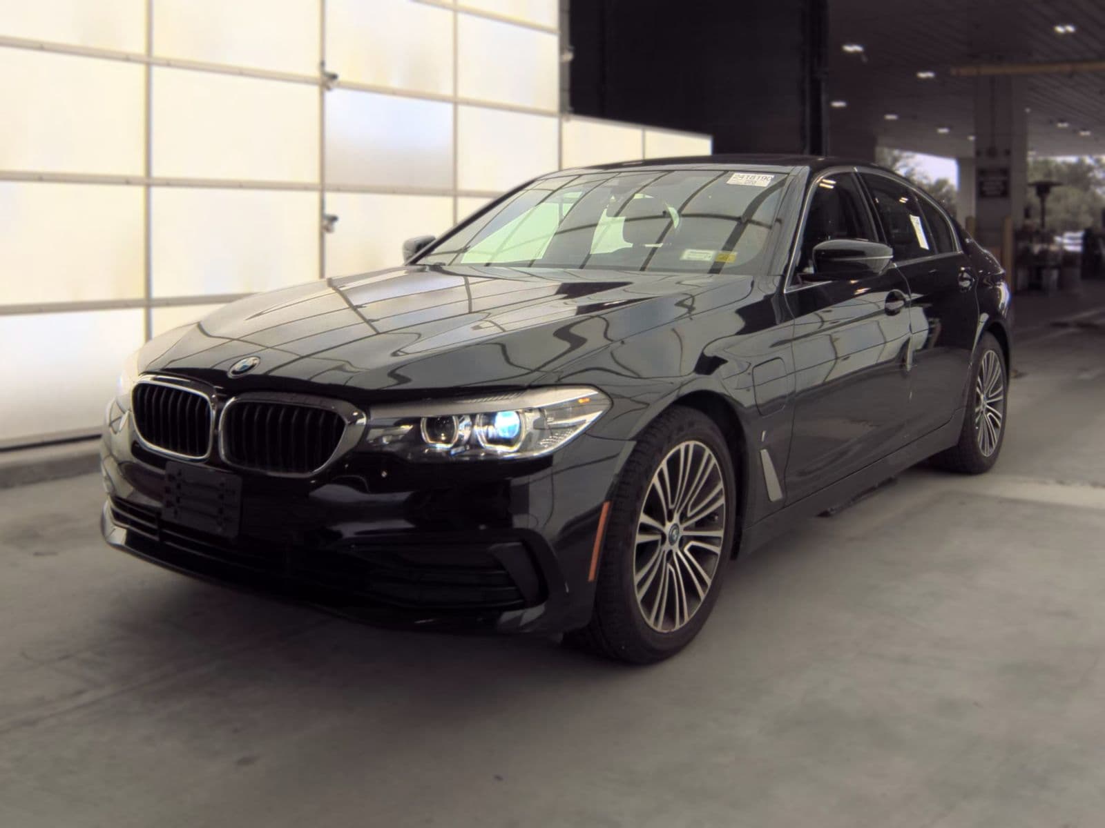 2019 BMW 5 SERIES 530E XDRIVE iPerformance