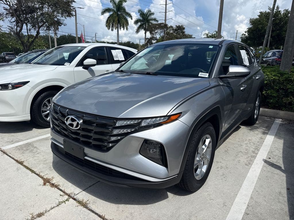 2024 HYUNDAI TUCSON SE