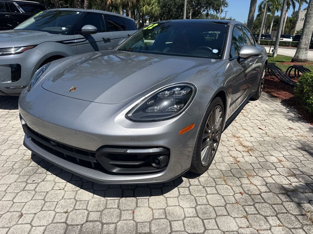 2022 PORSCHE PANAMERA PLATINUM Edition