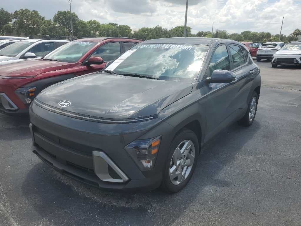 2026 HYUNDAI KONA SE