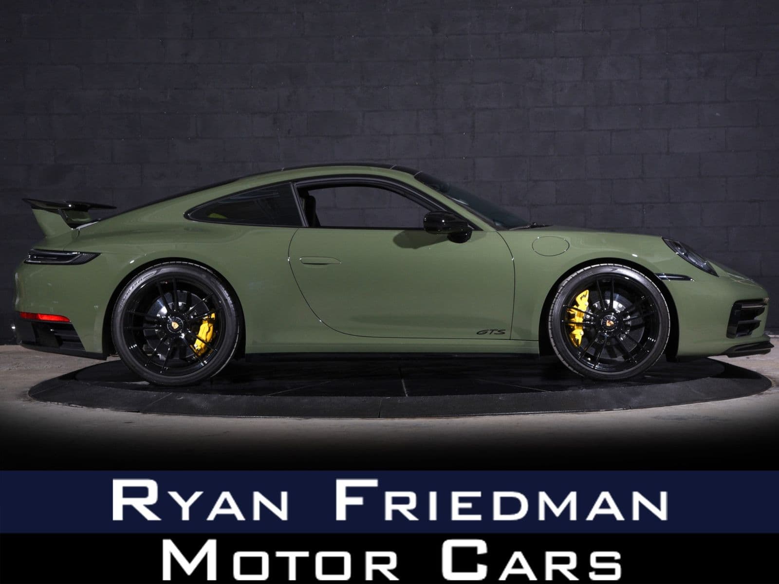2024 PORSCHE 911 CARRERA GTS