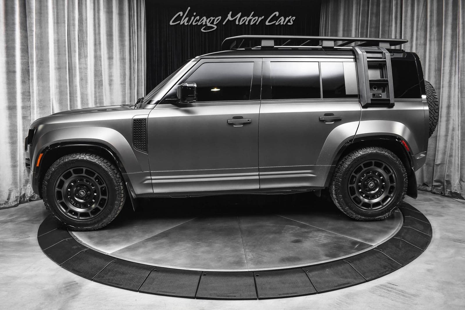 2025 LAND ROVER DEFENDER 110 OCTA