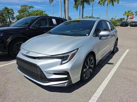 2025 TOYOTA COROLLA SE