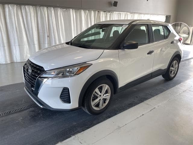 2025 NISSAN KICKS PLAY Base